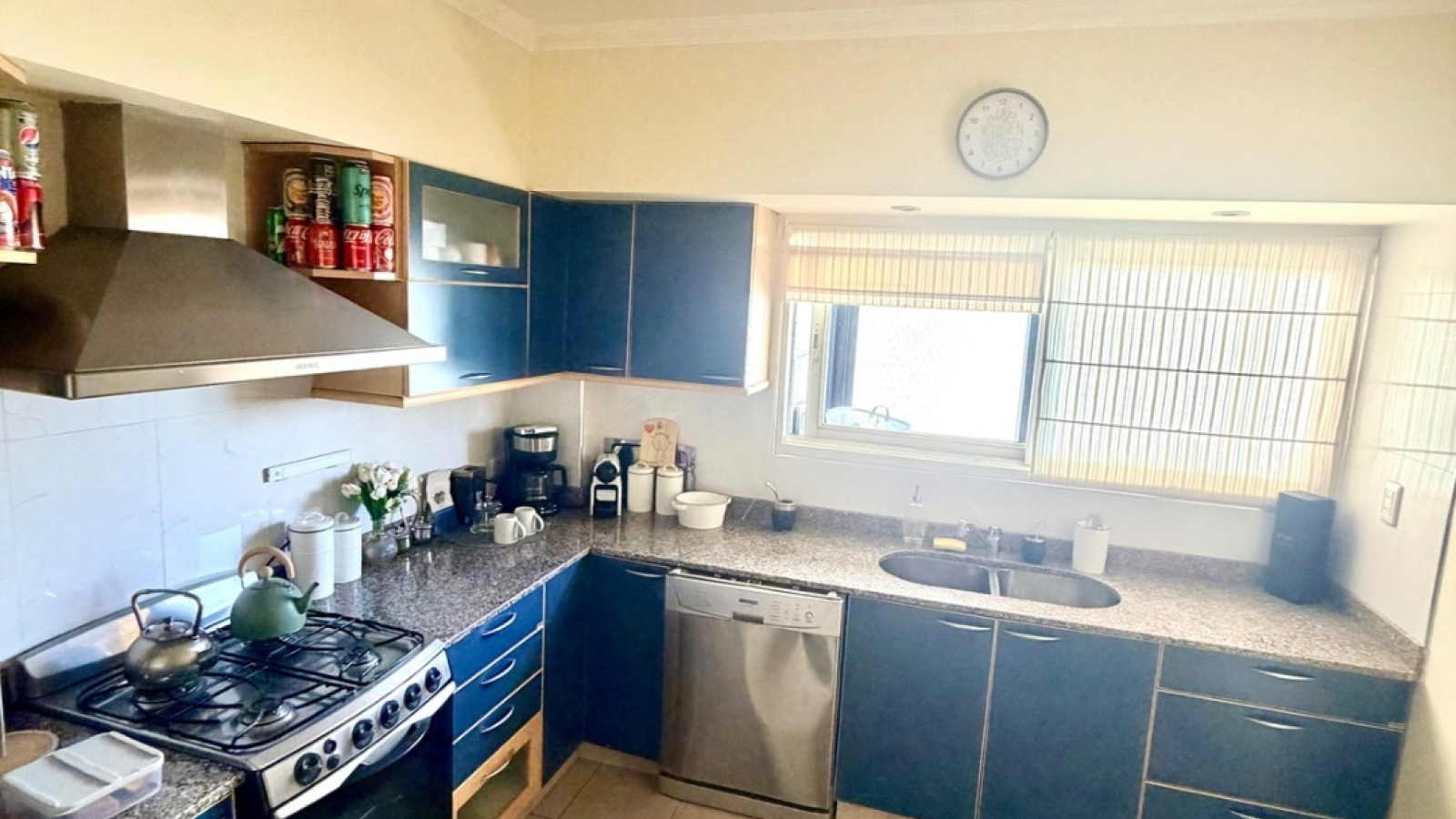 381 Alsina, BAHIA BLANCA, Buenos Aires, 8000, 3 Bedrooms Bedrooms, 4 Rooms Rooms,4 BathroomsBathrooms,Departamento,Venta,Alsina,0,1992