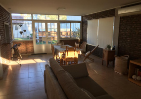 535 Laquen, Bahía Blanca, Buenos Aires, 8000, 3 Bedrooms Bedrooms, 0 ,2 BathroomsBathrooms,Casa,Alquiler,Laquen ,0,1994