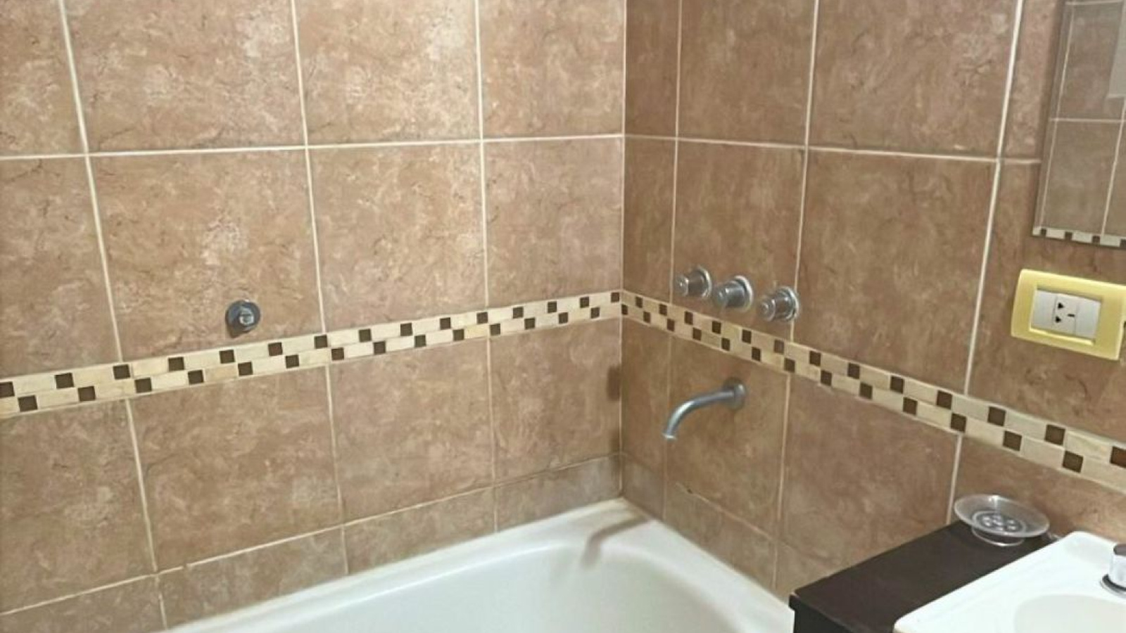 26 villarino, bahia blanca, Buenos Aires, 8000, 2 Bedrooms Bedrooms, 4 Rooms Rooms,2 BathroomsBathrooms,Departamento,Venta,villarino,8,1999