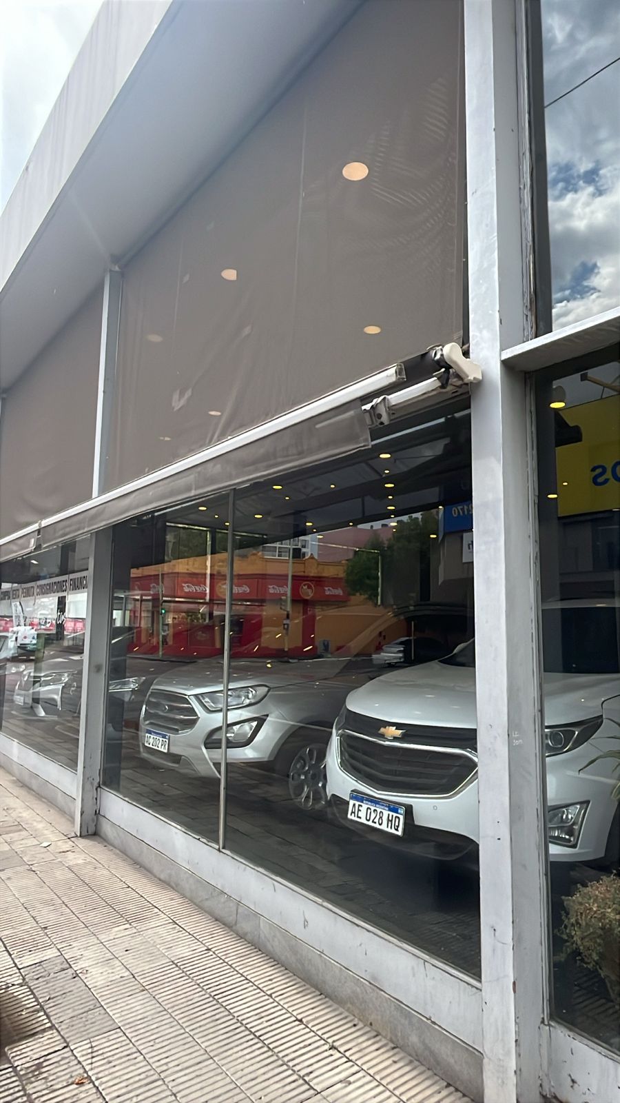 Brown esquina España, Bahía Blanca, Buenos Aires, 8000, 0 , 0 ,0,Local comercial,Venta,Brown esquina España,0,2000