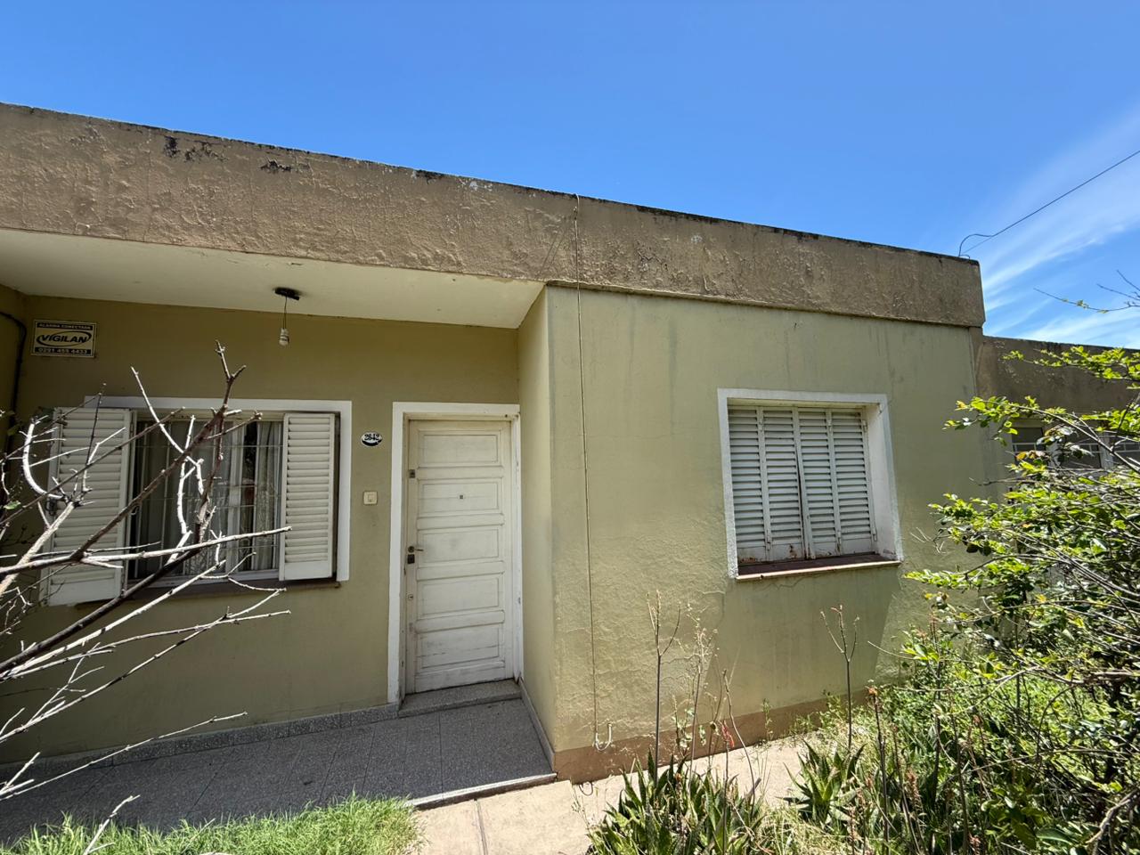 2464 Posta Rolando, 8000, BAHIA BLANCA, Buenos Aires, 8000, 3 Bedrooms Bedrooms, 4 Rooms Rooms,1 BathroomBathrooms,Casa,Venta,Posta Rolando,0,2002