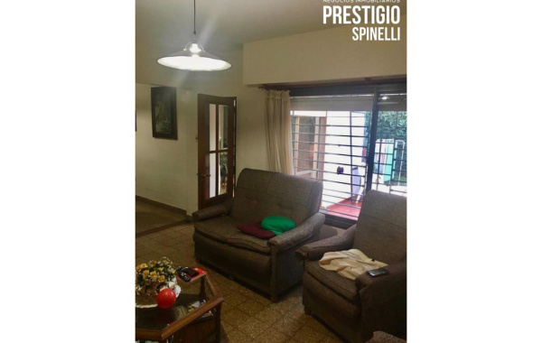 431 Misiones, Bahía Blanca, Buenos Aires, 8000, 3 Bedrooms Bedrooms, 0 ,2 BathroomsBathrooms,Casa,Venta,Misiones,0,2004 431 Misiones, Bahía Blanca, Buenos Aires, 8000, 3 Bedrooms Bedrooms, 0 ,2 BathroomsBathrooms,Casa,Venta,Misiones,0,2004