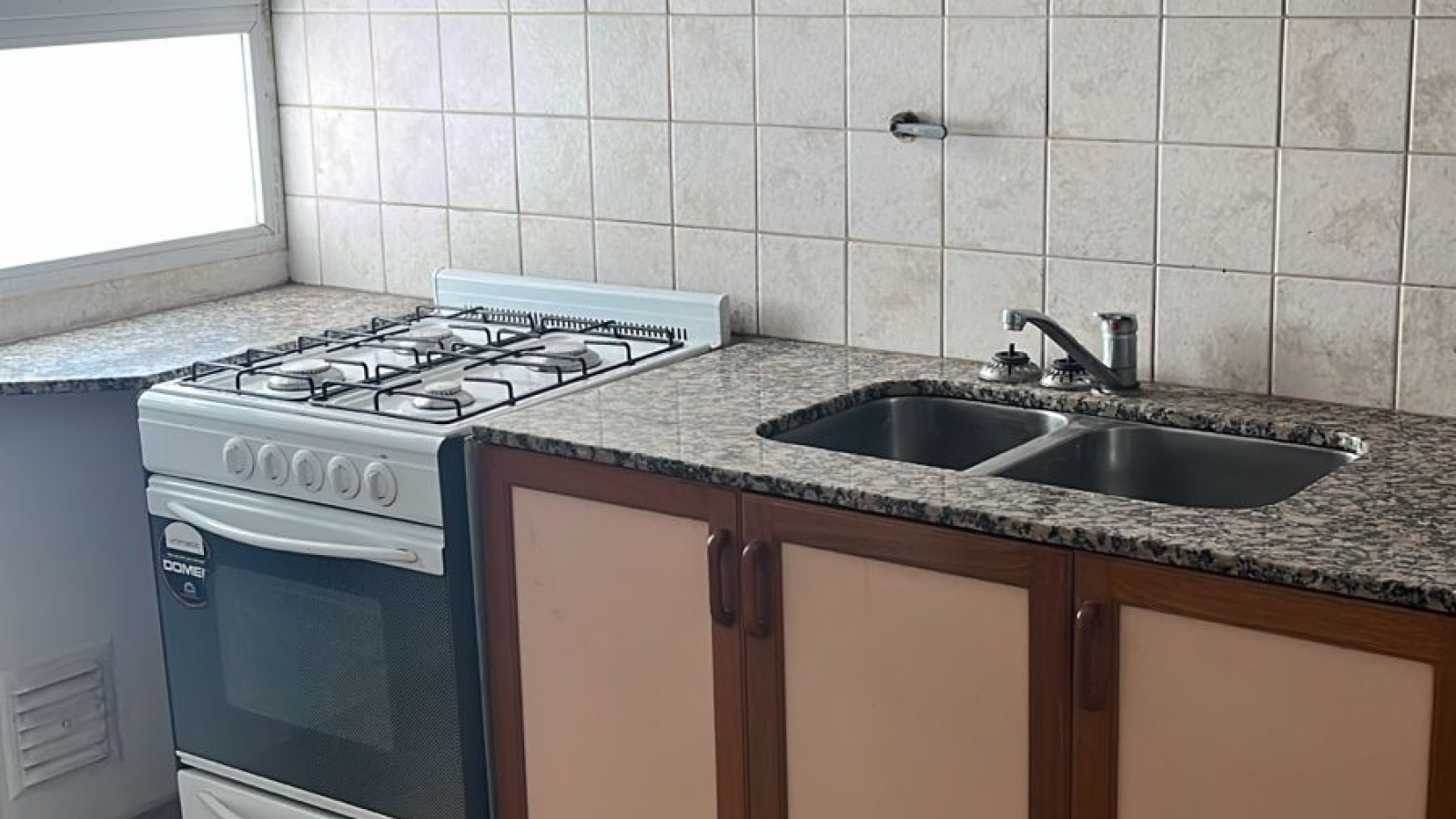 155 Mitre, Bahia Blanca, Buenos Aires, 8000, 2 Bedrooms Bedrooms, 0 ,1 BathroomBathrooms,Departamento,Alquiler,Mitre ,6,2006