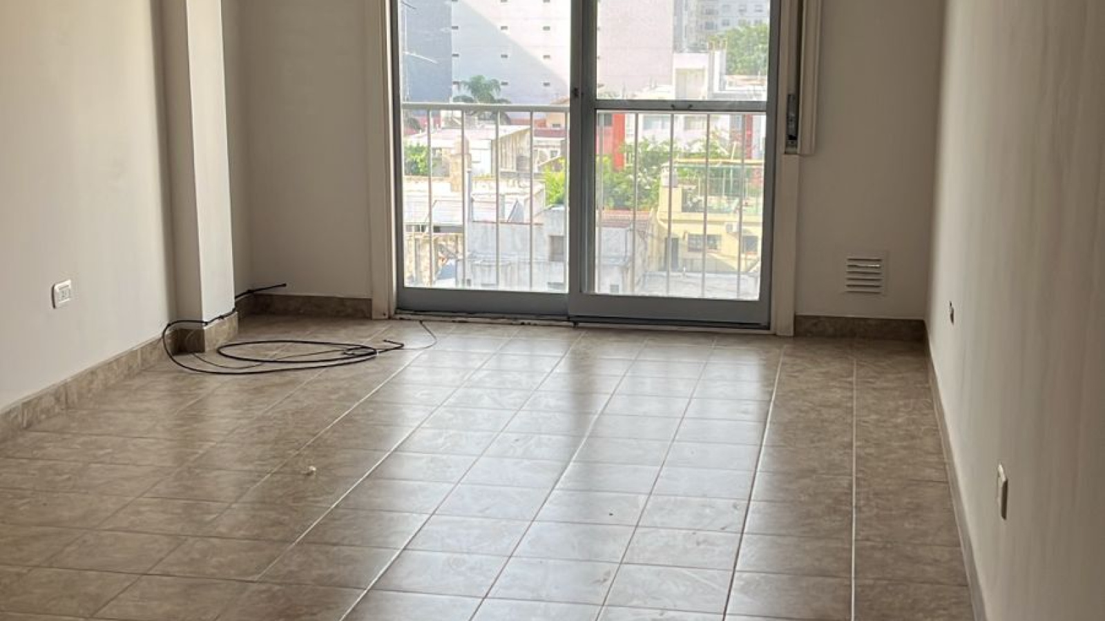 155 Mitre, Bahia Blanca, Buenos Aires, 8000, 2 Bedrooms Bedrooms, 0 ,1 BathroomBathrooms,Departamento,Alquiler,Mitre ,6,2006