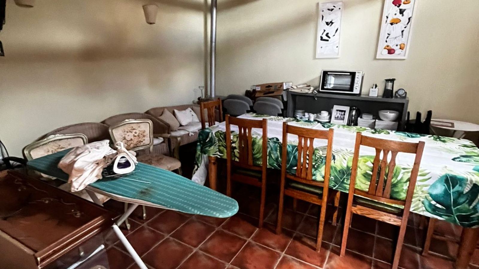 1375 19 de Mayo, Bahia Blanca, Buenos Aires, 8000, 3 Bedrooms Bedrooms, 0 ,2 BathroomsBathrooms,Casa,Venta,19 de Mayo ,0,2008