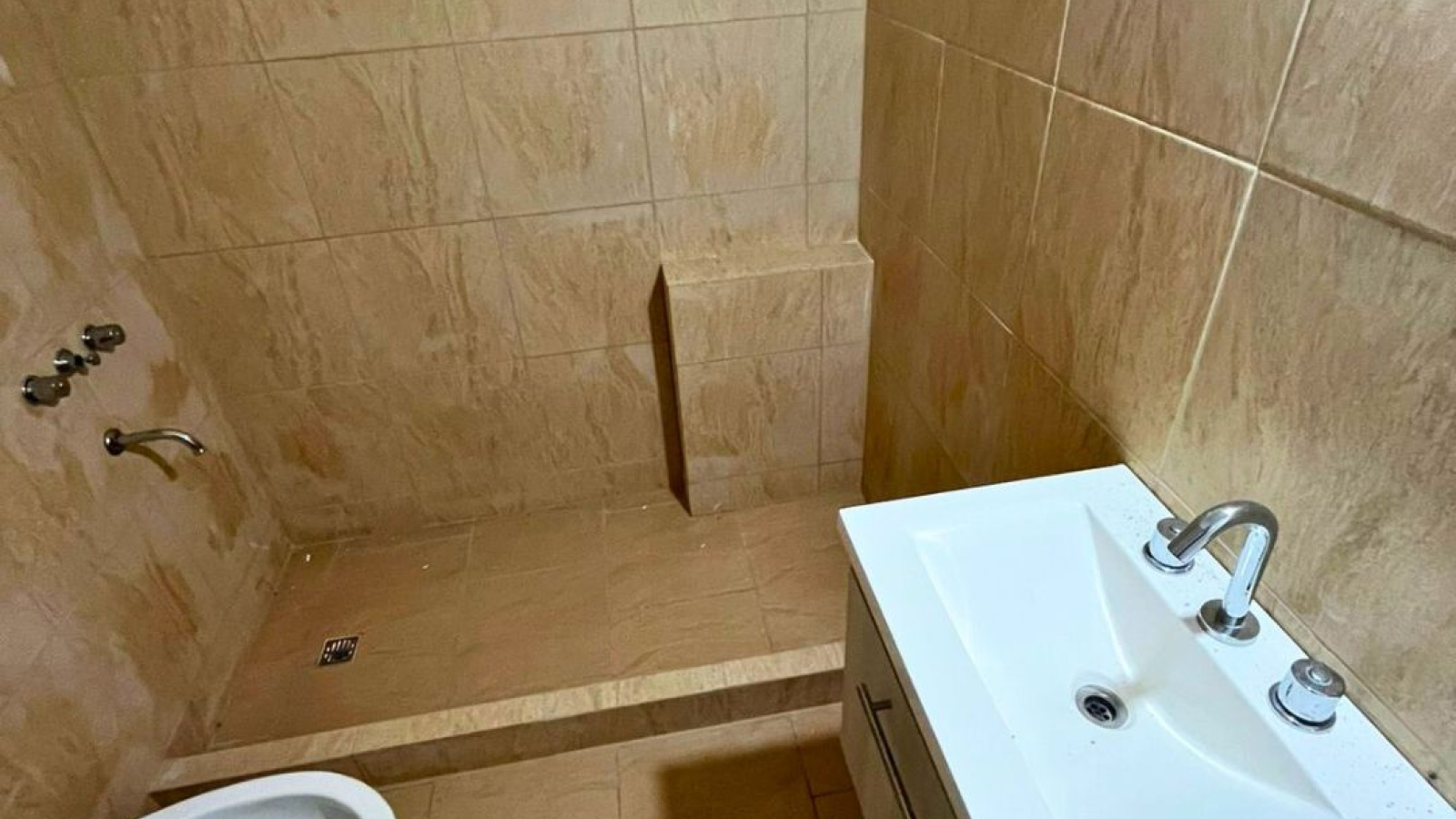 58 Darregueira, Bahia Blanca, Buenos Aires, 8000, 2 Bedrooms Bedrooms, 4 Rooms Rooms,1 BathroomBathrooms,Departamento,Venta,Darregueira ,0,2010