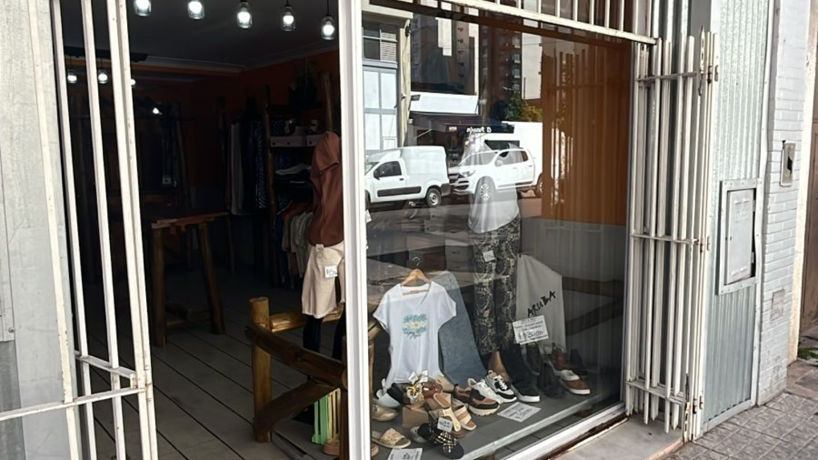 561 Zelarrayan, Bahia Blanca, Buenos Aires, 8000, 0 , 0 ,1 BathroomBathrooms,Local comercial,Venta,Zelarrayan ,0,2013