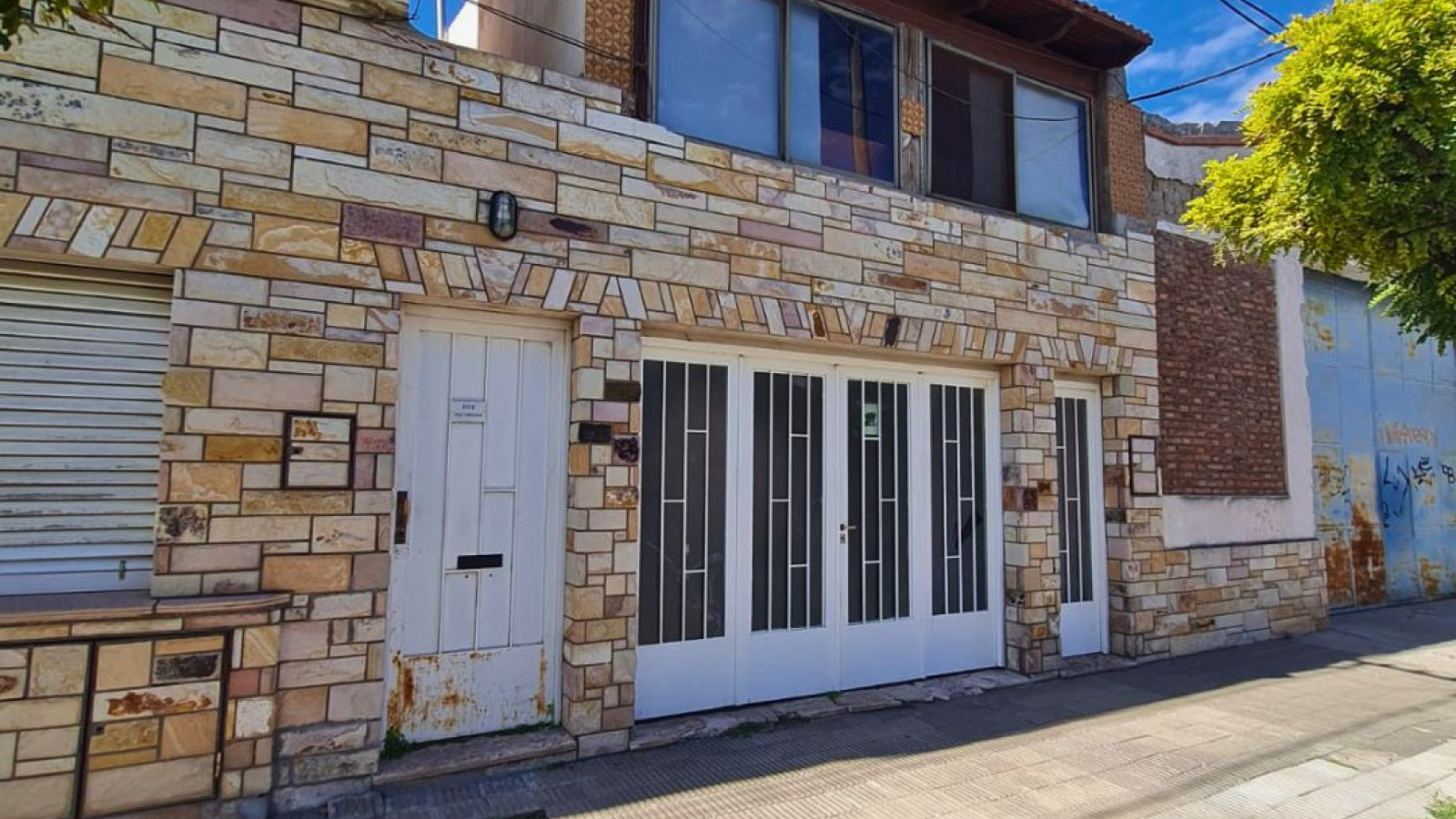 808 Pueyrredon, Bahía Blanca, Buenos Aires, 8000, 3 Bedrooms Bedrooms, 5 Rooms Rooms,1 BathroomBathrooms,Casa,Venta,Pueyrredon ,0,2018