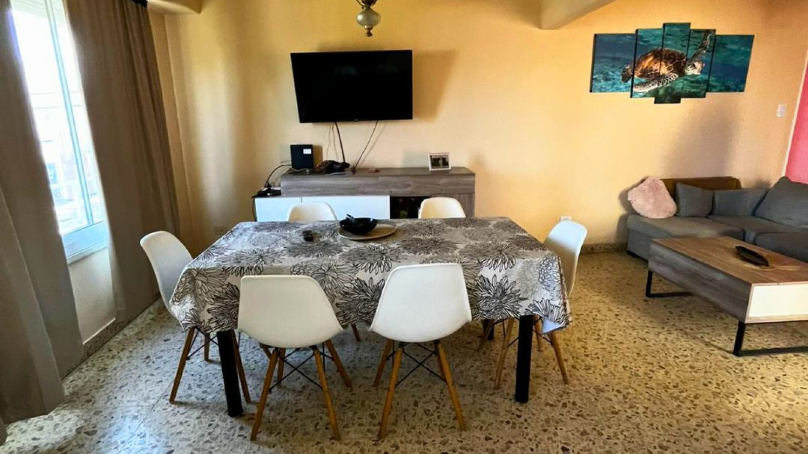 808 Pueyrredon, Bahía Blanca, Buenos Aires, 8000, 3 Bedrooms Bedrooms, 5 Rooms Rooms,1 BathroomBathrooms,Casa,Venta,Pueyrredon ,0,2018