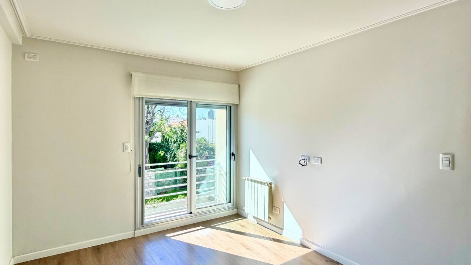 30 3 de Febrero, Bahia Blanca, Buenos Aires, 8000, 2 Bedrooms Bedrooms, 3 Rooms Rooms,2 BathroomsBathrooms,Departamento,Alquiler,3 de Febrero,0,2028