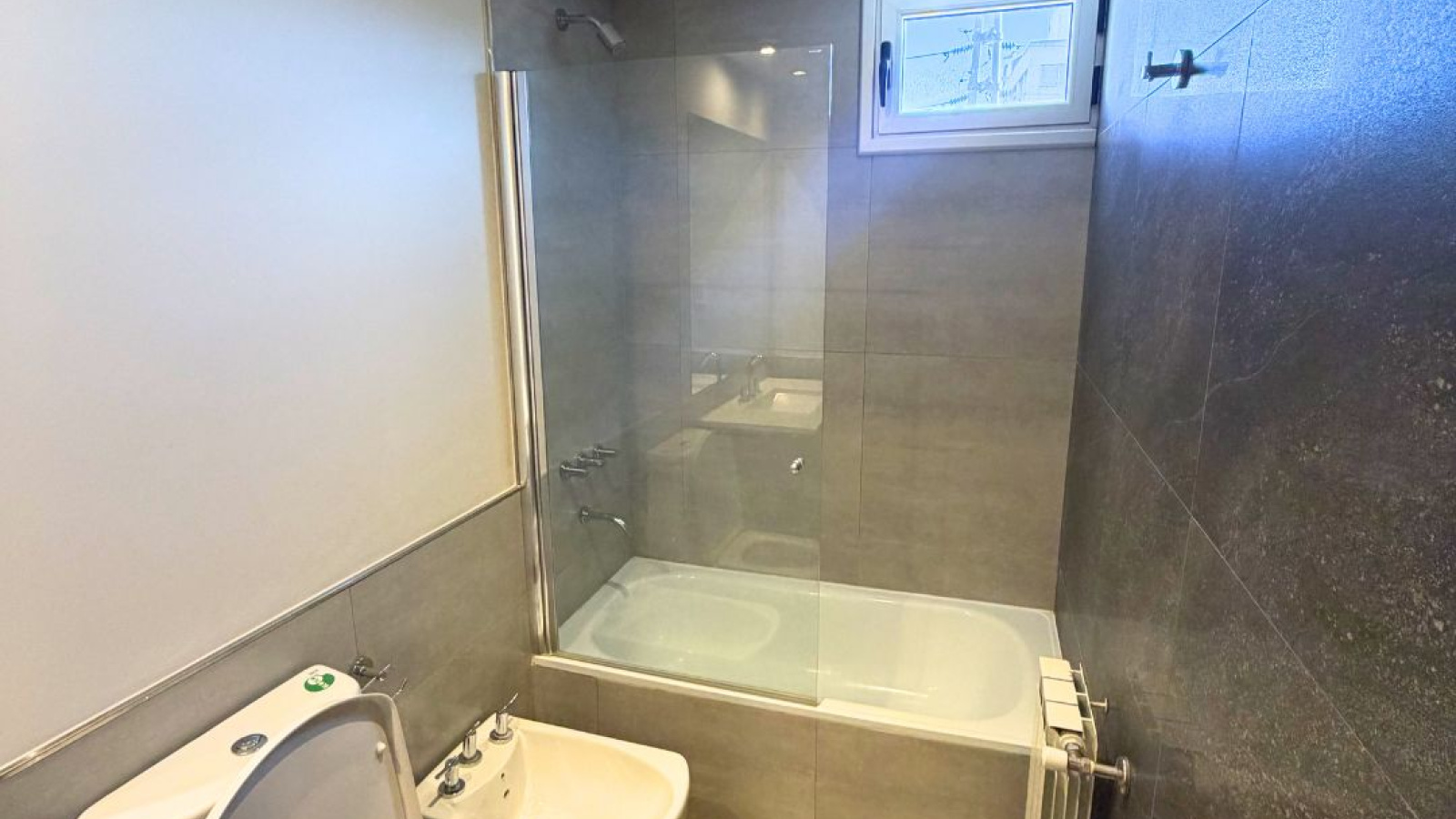 30 3 de Febrero, Bahia Blanca, Buenos Aires, 8000, 2 Bedrooms Bedrooms, 3 Rooms Rooms,2 BathroomsBathrooms,Departamento,Alquiler,3 de Febrero,0,2028