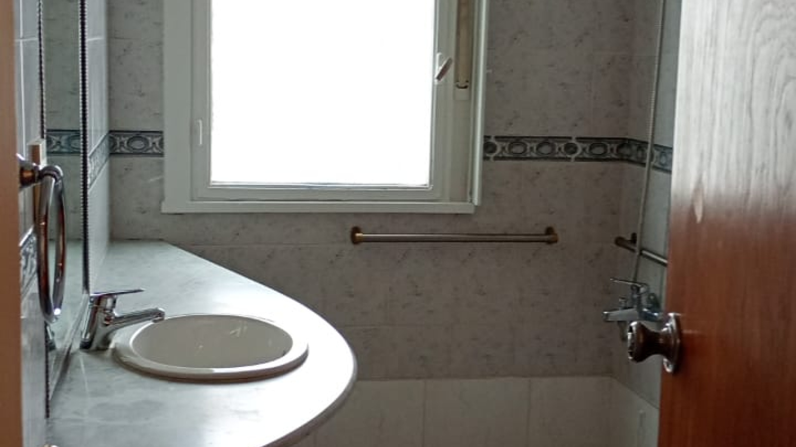 111 Brown, bahia blanca, Buenos Aires, 8000, 2 Bedrooms Bedrooms, 0 ,1 BathroomBathrooms,Departamento,Alquiler,Brown,5,2032