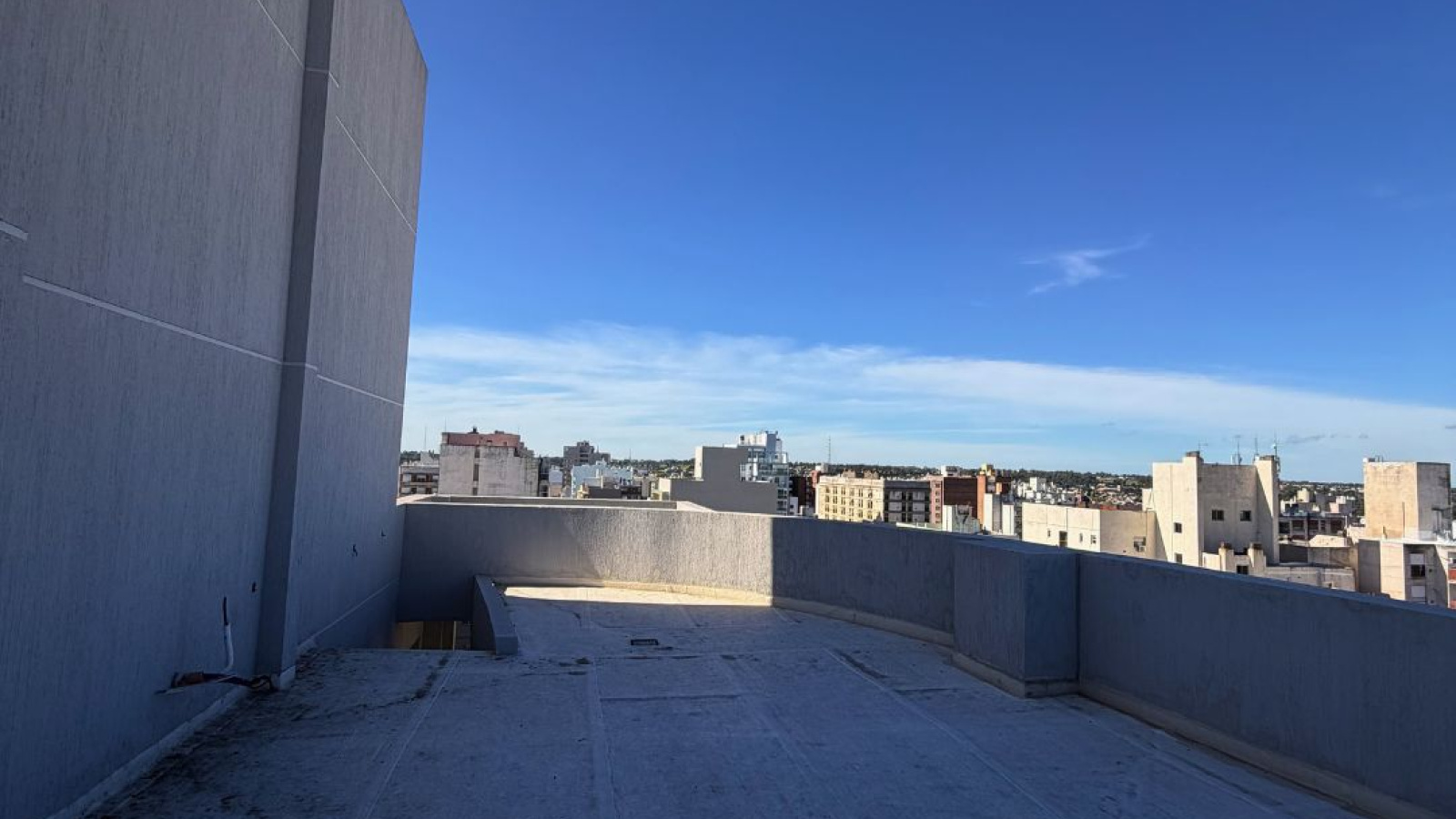 176 Yrigoyen, Bahía Blanca, Buenos Aires, 8000, 3 Bedrooms Bedrooms, 5 Rooms Rooms,4 BathroomsBathrooms,Departamento,Alquiler,Yrigoyen ,0,2042