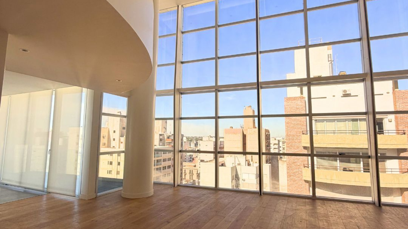 176 Yrigoyen, Bahía Blanca, Buenos Aires, 8000, 3 Bedrooms Bedrooms, 5 Rooms Rooms,4 BathroomsBathrooms,Departamento,Alquiler,Yrigoyen ,0,2042