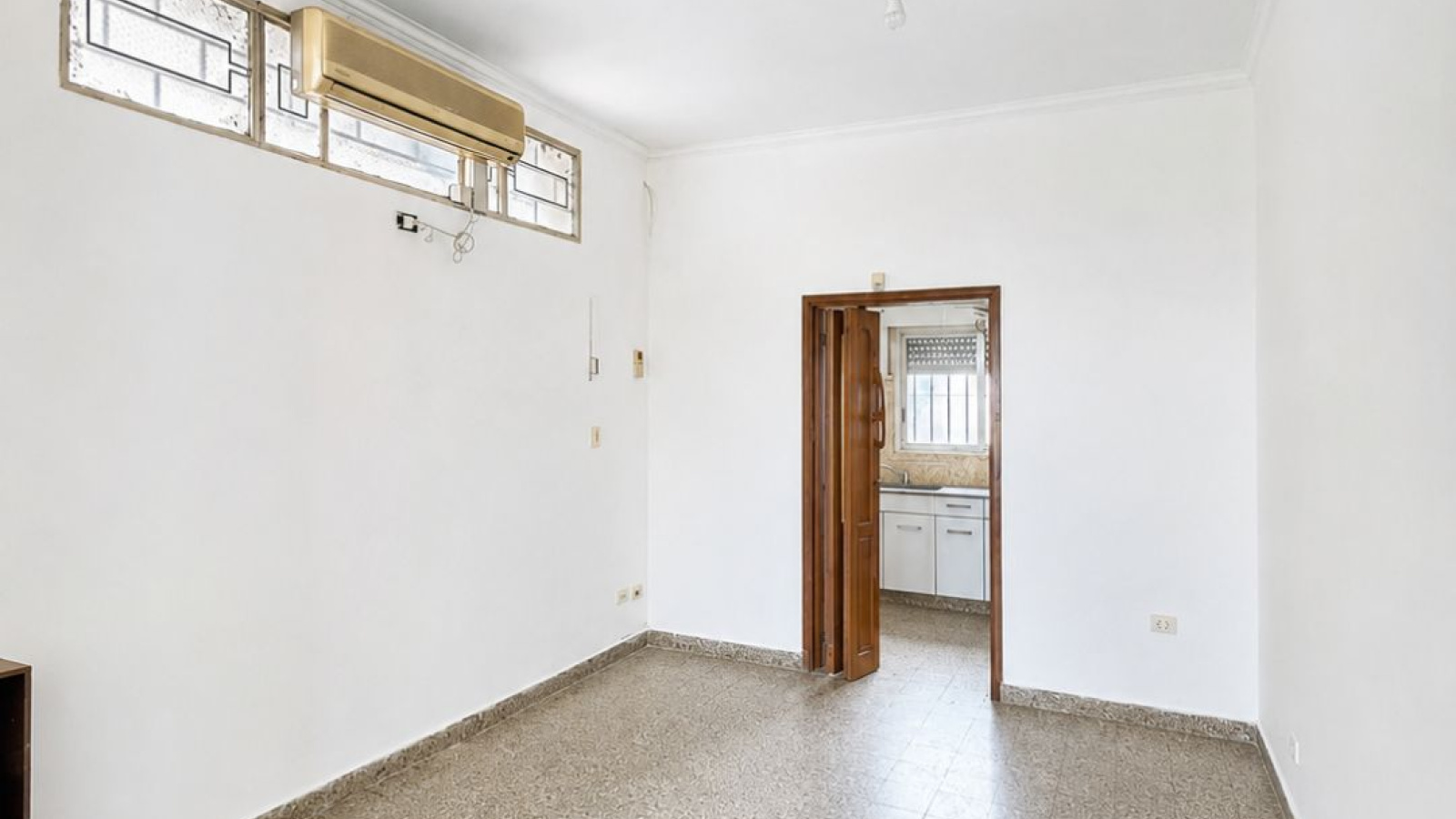 132 don bosco, bahia blanca, Buenos Aires, 2 Bedrooms Bedrooms, 3 Rooms Rooms,1 BathroomBathrooms,Casa,Alquiler,don bosco,0,2048