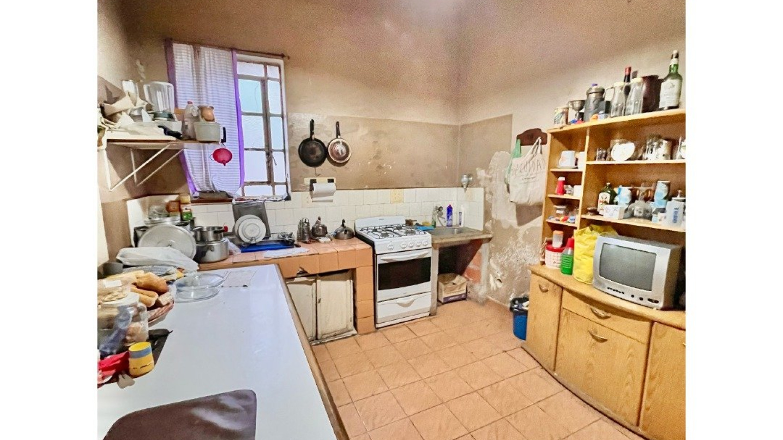 556 Darregueira, Bahía Blanca, Buenos Aires, 8000, 3 Bedrooms Bedrooms, 0 ,1 BathroomBathrooms,Casa,Venta,Darregueira ,0,1100