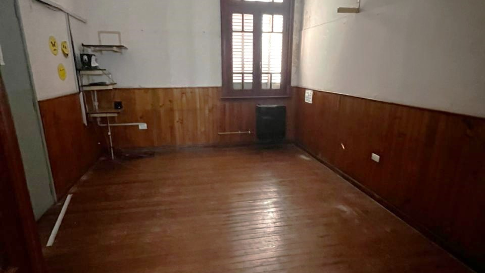 400 Lamadrid, bahia blanca, Buenos Aires, 1 Bedroom Bedrooms, 2 Rooms Rooms,2 BathroomsBathrooms,Casa,Venta,Lamadrid ,0,2053