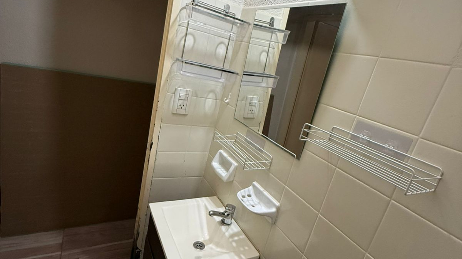 2317 Chacabuco, Bahía Blanca, Buenos Aires, 8000, 1 Bedroom Bedrooms, 2 Rooms Rooms,1 BathroomBathrooms,Departamento,Alquiler,Chacabuco ,0,2055