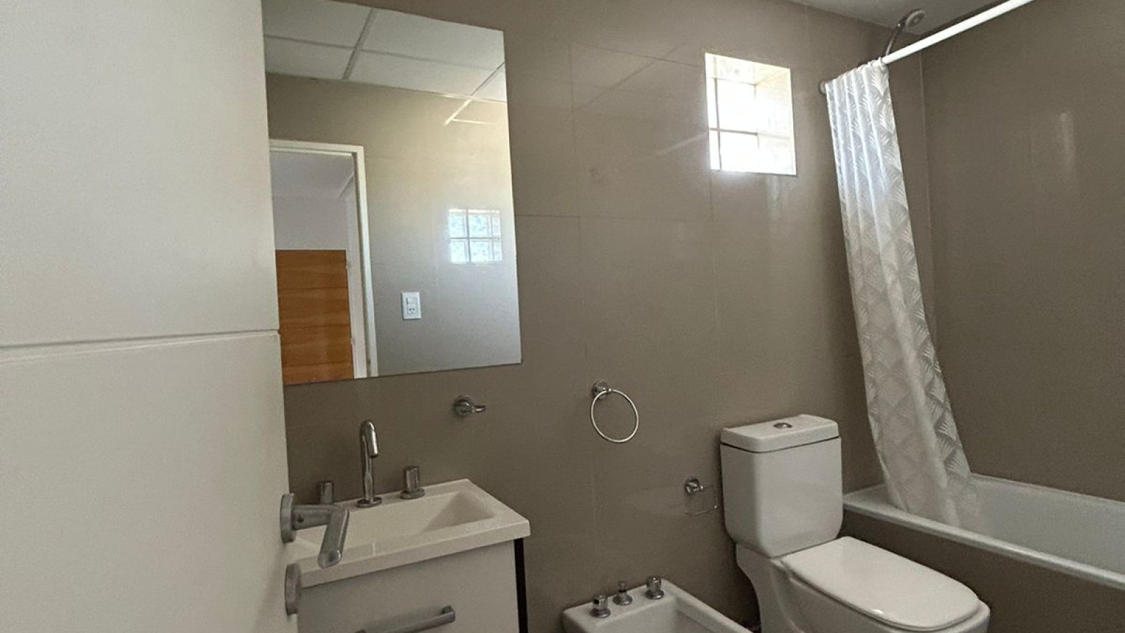 338 Corrientes, Bahía Blanca, Buenos Aires, 8000, 1 Bedroom Bedrooms, 0 ,1 BathroomBathrooms,Departamento,Alquiler,Corrientes,2,2060