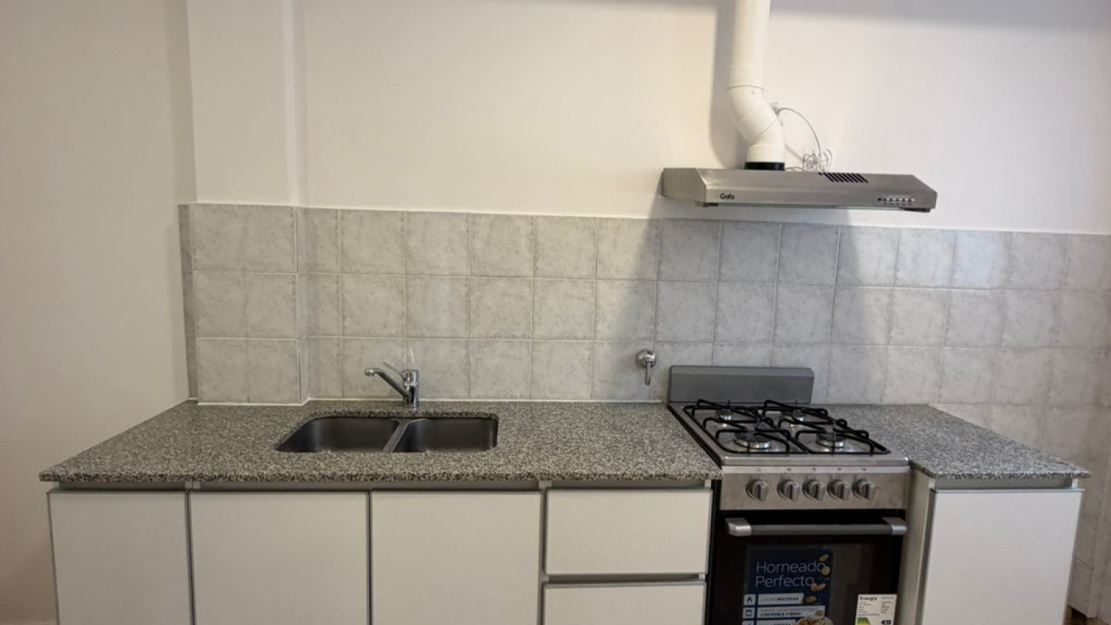 529 Primera Junta, Bahía Blanca, Buenos Aires, 8000, 1 Bedroom Bedrooms, 2 Rooms Rooms,1 BathroomBathrooms,Departamento,Alquiler,Primera Junta,0,2063