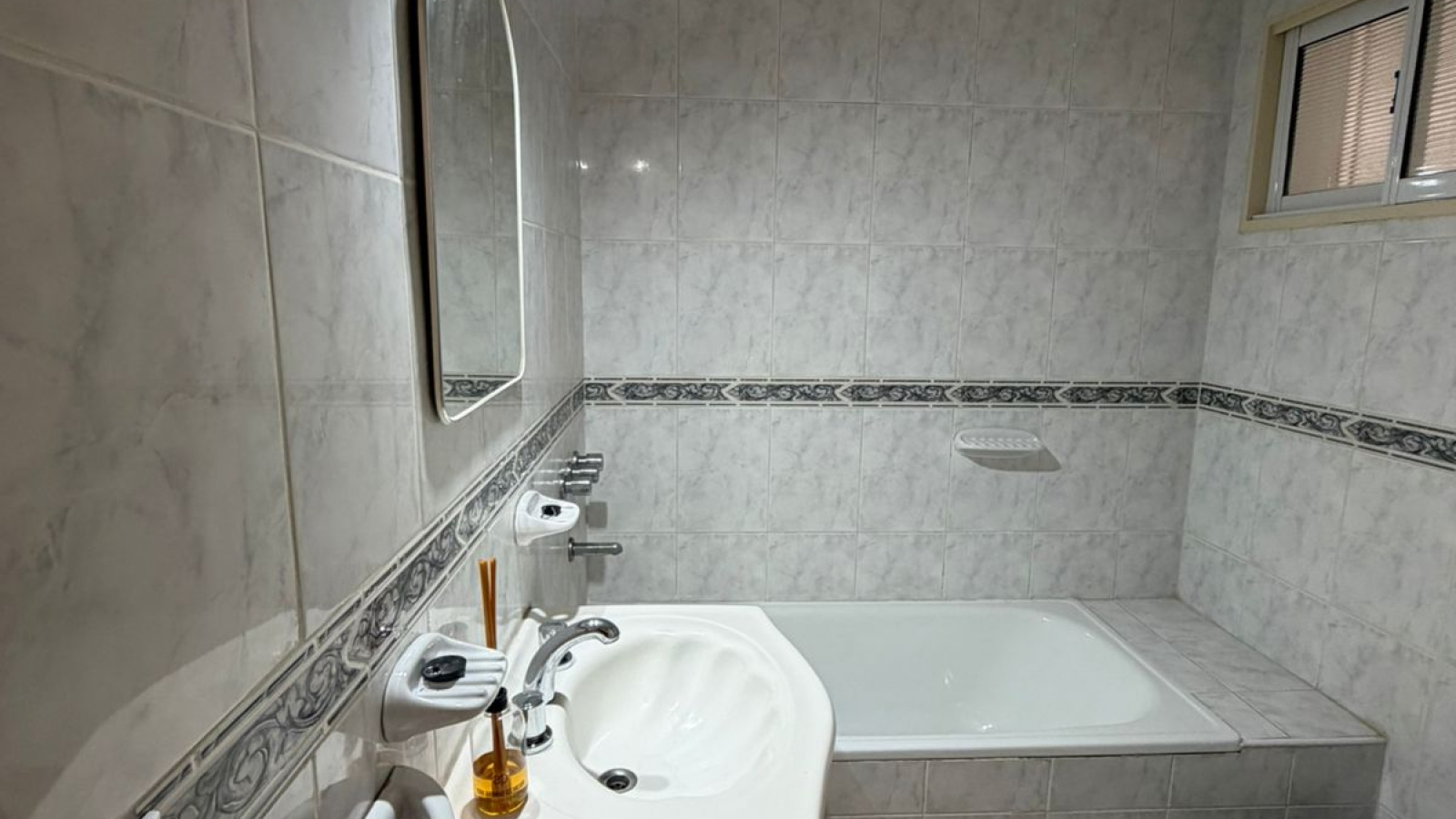 529 Primera Junta, Bahía Blanca, Buenos Aires, 8000, 1 Bedroom Bedrooms, 2 Rooms Rooms,1 BathroomBathrooms,Departamento,Alquiler,Primera Junta,0,2063
