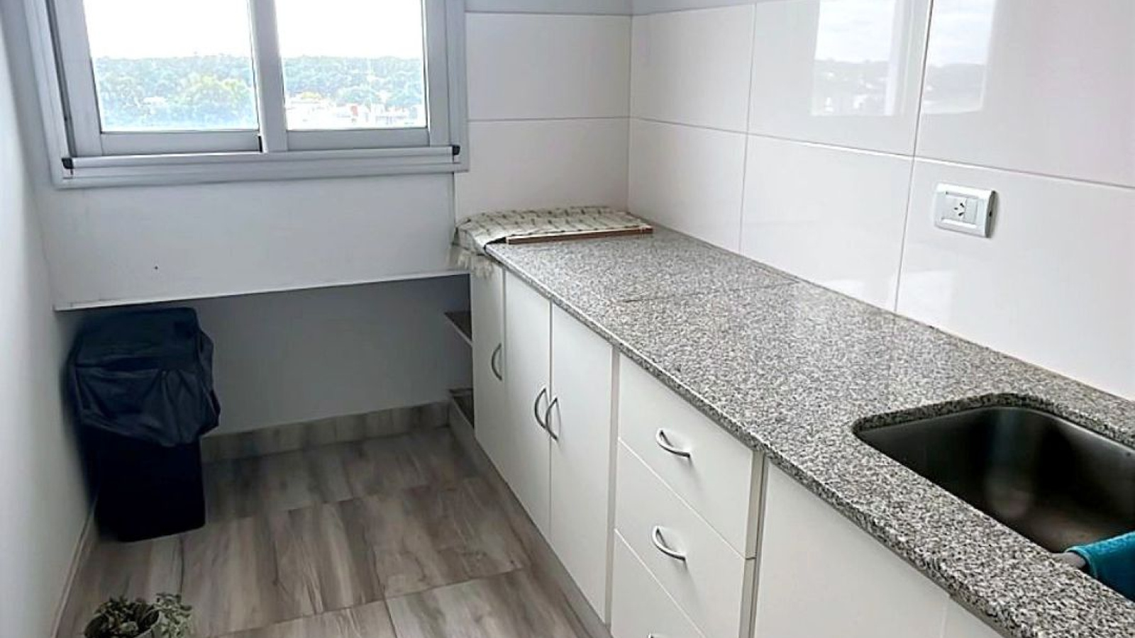 600 Av. Costanera, monte hermoso, Buenos Aires, 3 Bedrooms Bedrooms, 4 Rooms Rooms,2 BathroomsBathrooms,Departamento,Venta,Av. Costanera ,0,2070