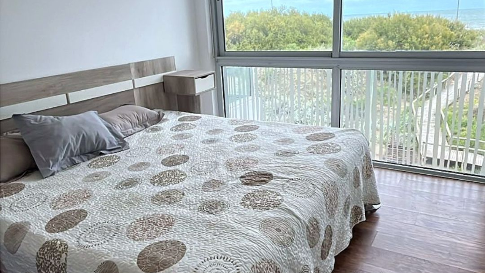600 Av. Costanera, monte hermoso, Buenos Aires, 3 Bedrooms Bedrooms, 4 Rooms Rooms,2 BathroomsBathrooms,Departamento,Venta,Av. Costanera ,0,2070