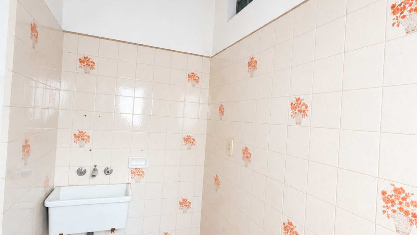 960 Nicaragua, bahia blanca, Buenos Aires, 3 Bedrooms Bedrooms, 5 Rooms Rooms,2 BathroomsBathrooms,Casa,Venta,Nicaragua,0,2078