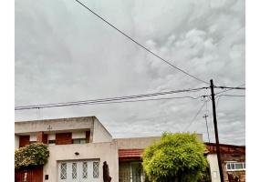 1051 Las Heras, Bahía Blanca, Buenos Aires, 8000, 2 Bedrooms Bedrooms, ,2 BathroomsBathrooms,Casa,Venta,Las Heras ,1103