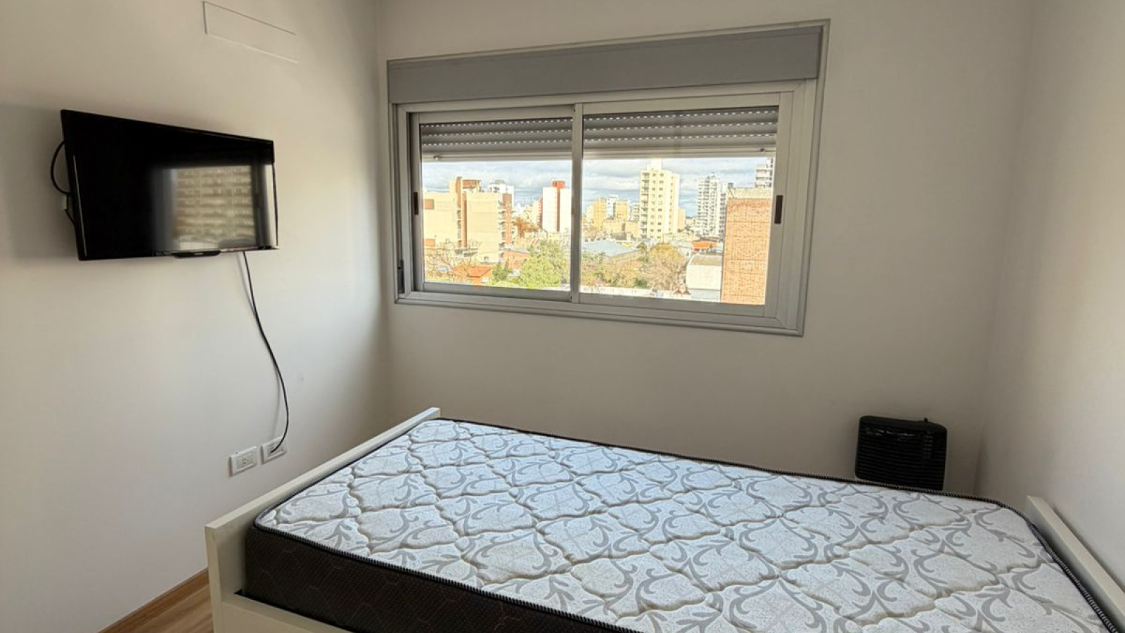478 Estomba, Bahía Blanca, Buenos Aires, 8000, 0 , 0 ,0,Departamento,Alquiler,Estomba,4,2106