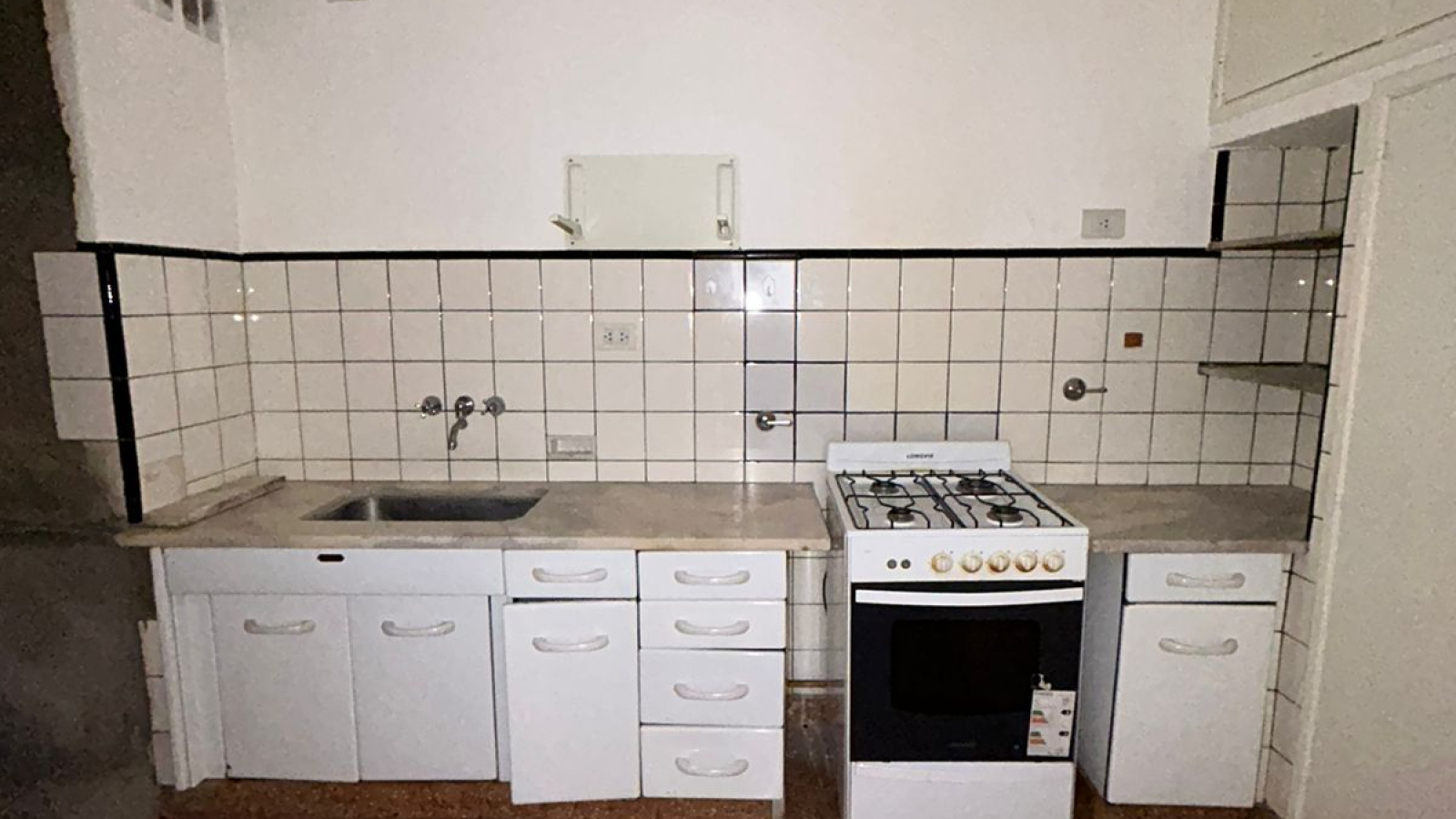 111 Brown, Bahia Blanca, Buenos Aires, 8000, 1 Bedroom Bedrooms, 0 ,1 BathroomBathrooms,Departamento,Alquiler,Brown,6,2111
