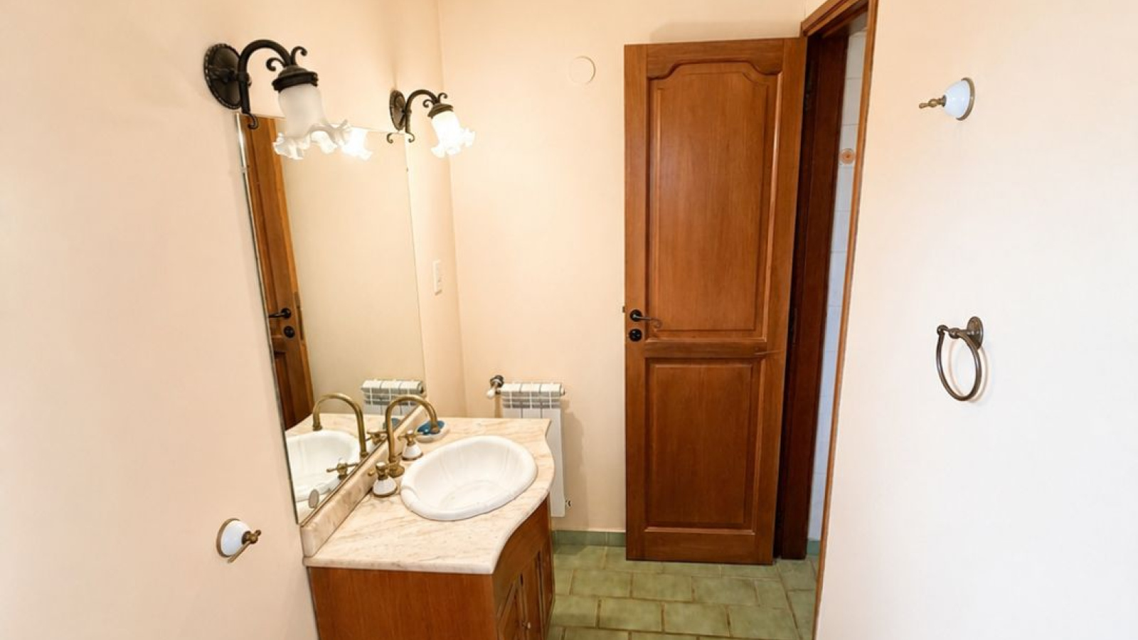 300 Las acacias, bahia blanca, Buenos Aires, 3 Bedrooms Bedrooms, 4 Rooms Rooms,3 BathroomsBathrooms,Casa,Venta,Las acacias,0,2112