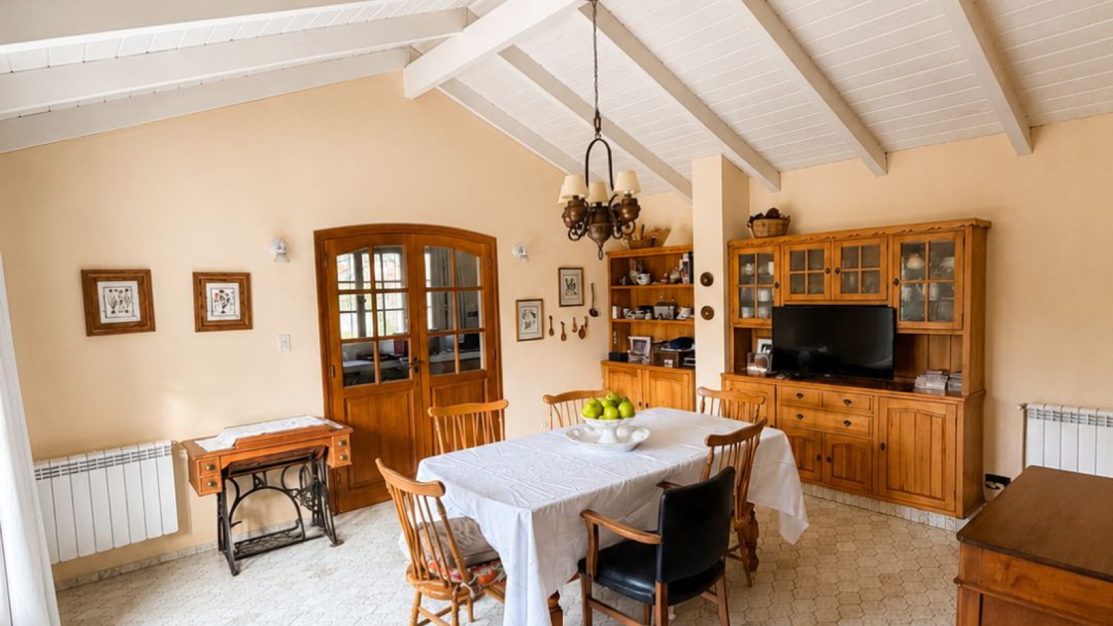 300 Las acacias, bahia blanca, Buenos Aires, 3 Bedrooms Bedrooms, 4 Rooms Rooms,3 BathroomsBathrooms,Casa,Venta,Las acacias,0,2112