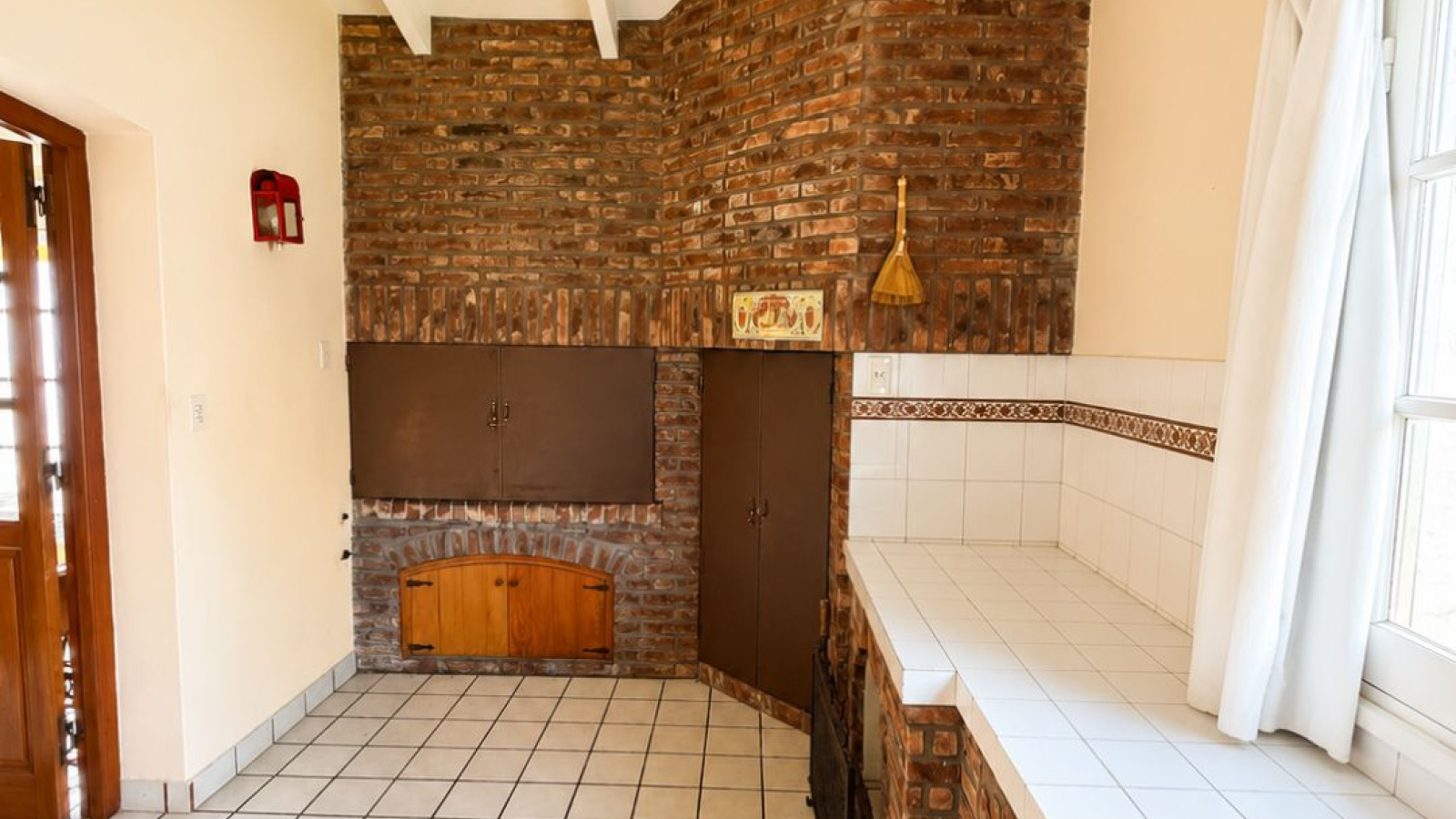 300 Las acacias, bahia blanca, Buenos Aires, 3 Bedrooms Bedrooms, 4 Rooms Rooms,3 BathroomsBathrooms,Casa,Venta,Las acacias,0,2112