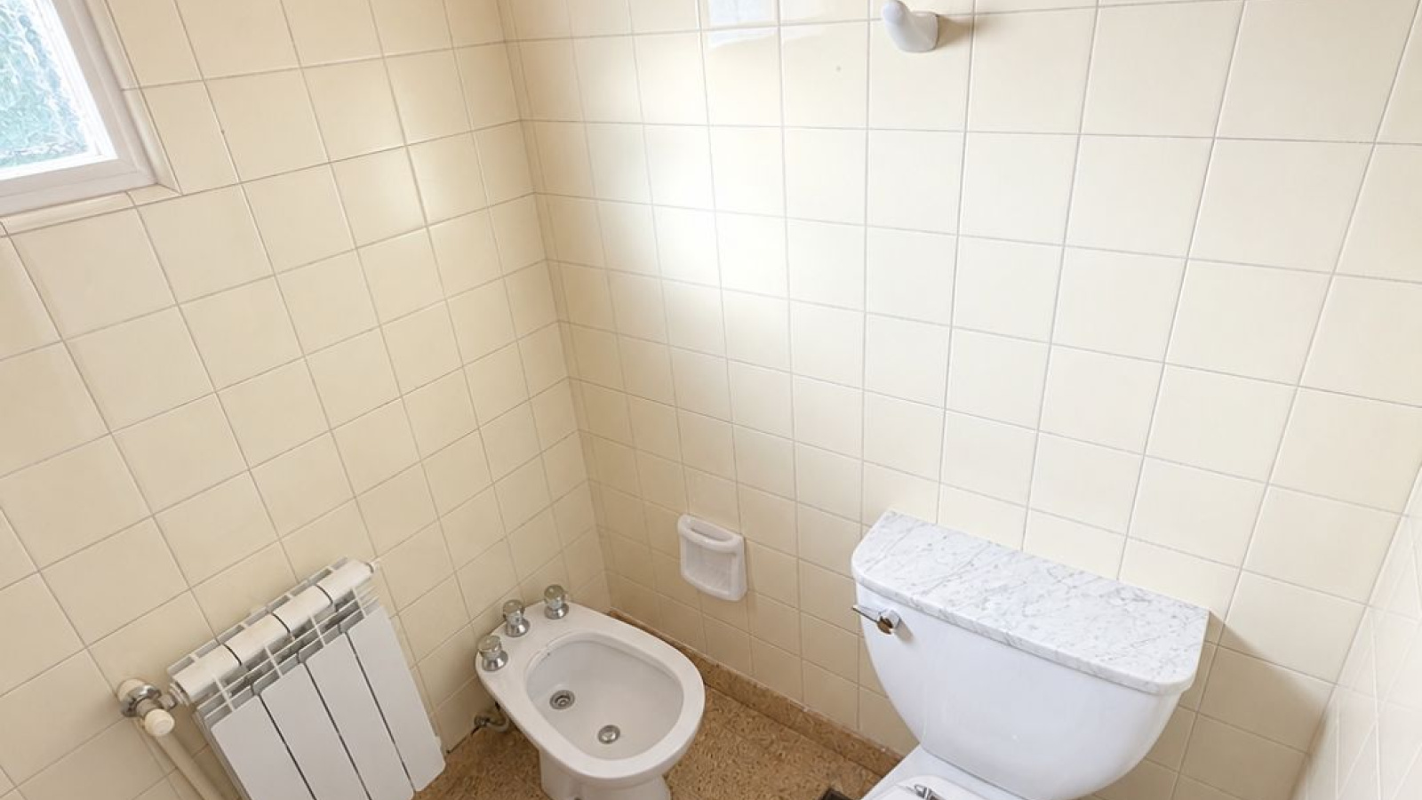 300 Las acacias, bahia blanca, Buenos Aires, 3 Bedrooms Bedrooms, 4 Rooms Rooms,3 BathroomsBathrooms,Casa,Venta,Las acacias,0,2112