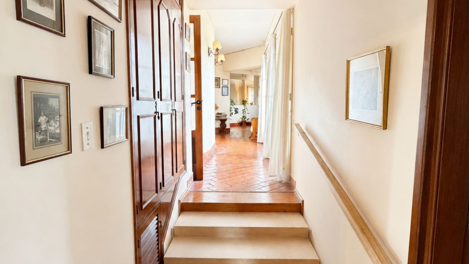300 Las acacias, bahia blanca, Buenos Aires, 3 Bedrooms Bedrooms, 4 Rooms Rooms,3 BathroomsBathrooms,Casa,Venta,Las acacias,0,2112