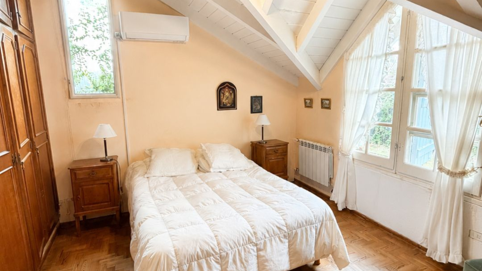 300 Las acacias, bahia blanca, Buenos Aires, 3 Bedrooms Bedrooms, 4 Rooms Rooms,3 BathroomsBathrooms,Casa,Venta,Las acacias,0,2112