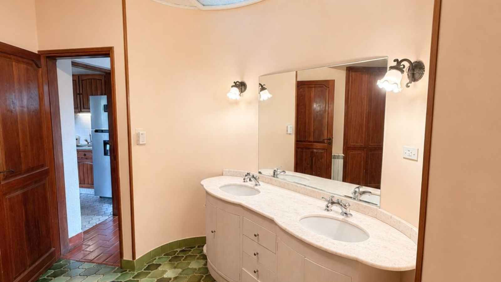 300 Las acacias, bahia blanca, Buenos Aires, 3 Bedrooms Bedrooms, 4 Rooms Rooms,3 BathroomsBathrooms,Casa,Venta,Las acacias,0,2112