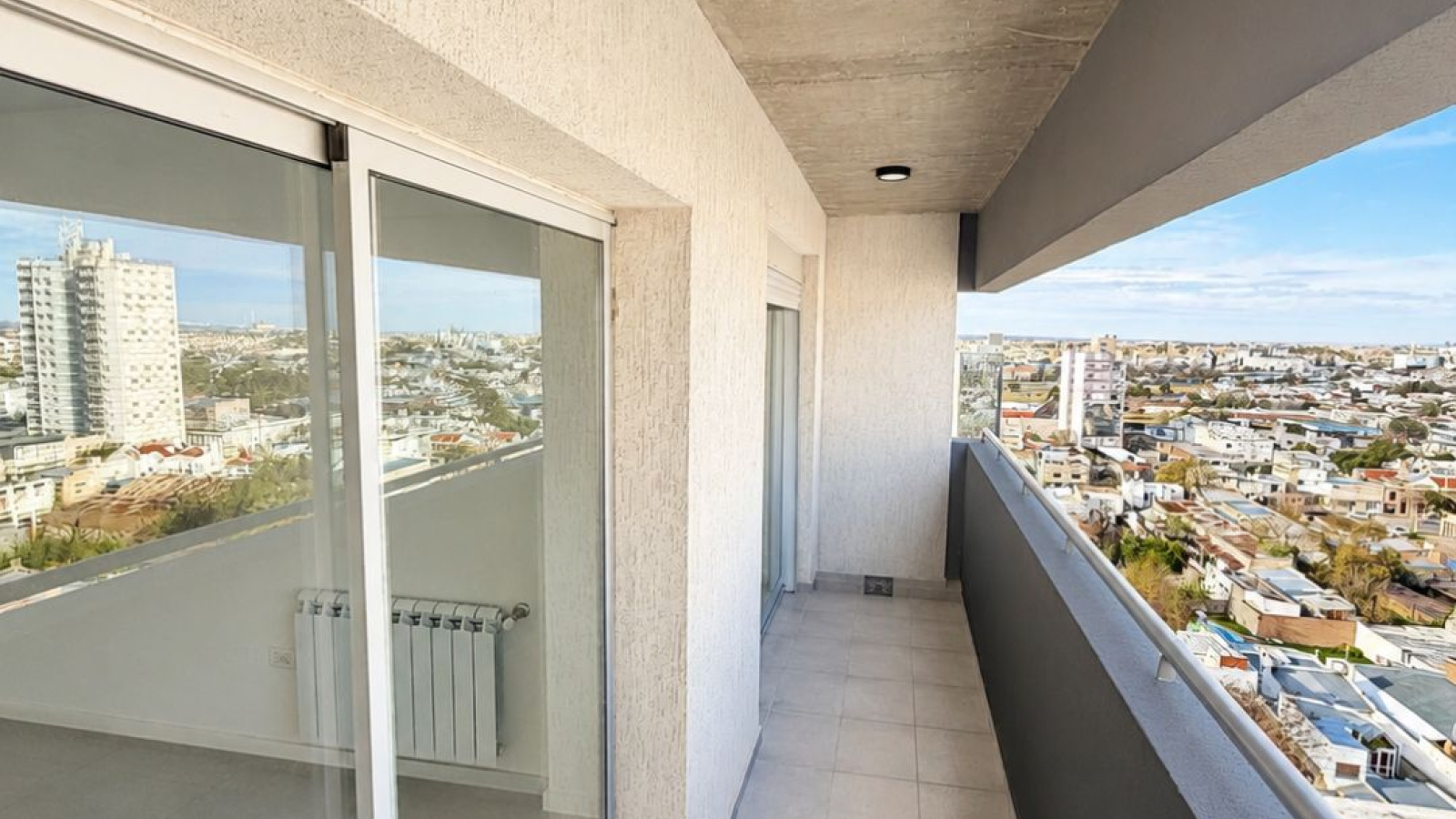 679 San Martin, 8000, Bahia Blanca, Buenos Aires, 8000, 2 Bedrooms Bedrooms, 3 Rooms Rooms,2 BathroomsBathrooms,Departamento,Venta,San Martin,10,2116