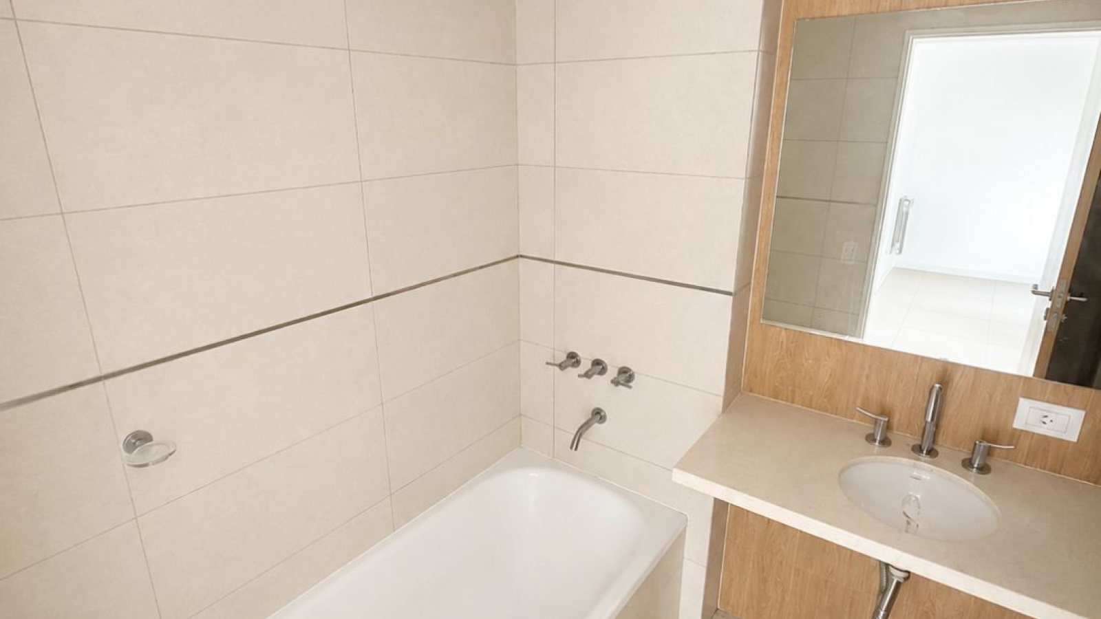 512 Dorrego, 8000, Bahia Blanca, Buenos Aires, 8000, 1 Bedroom Bedrooms, 2 Rooms Rooms,1 BathroomBathrooms,Departamento,Venta,Dorrego,3,2119