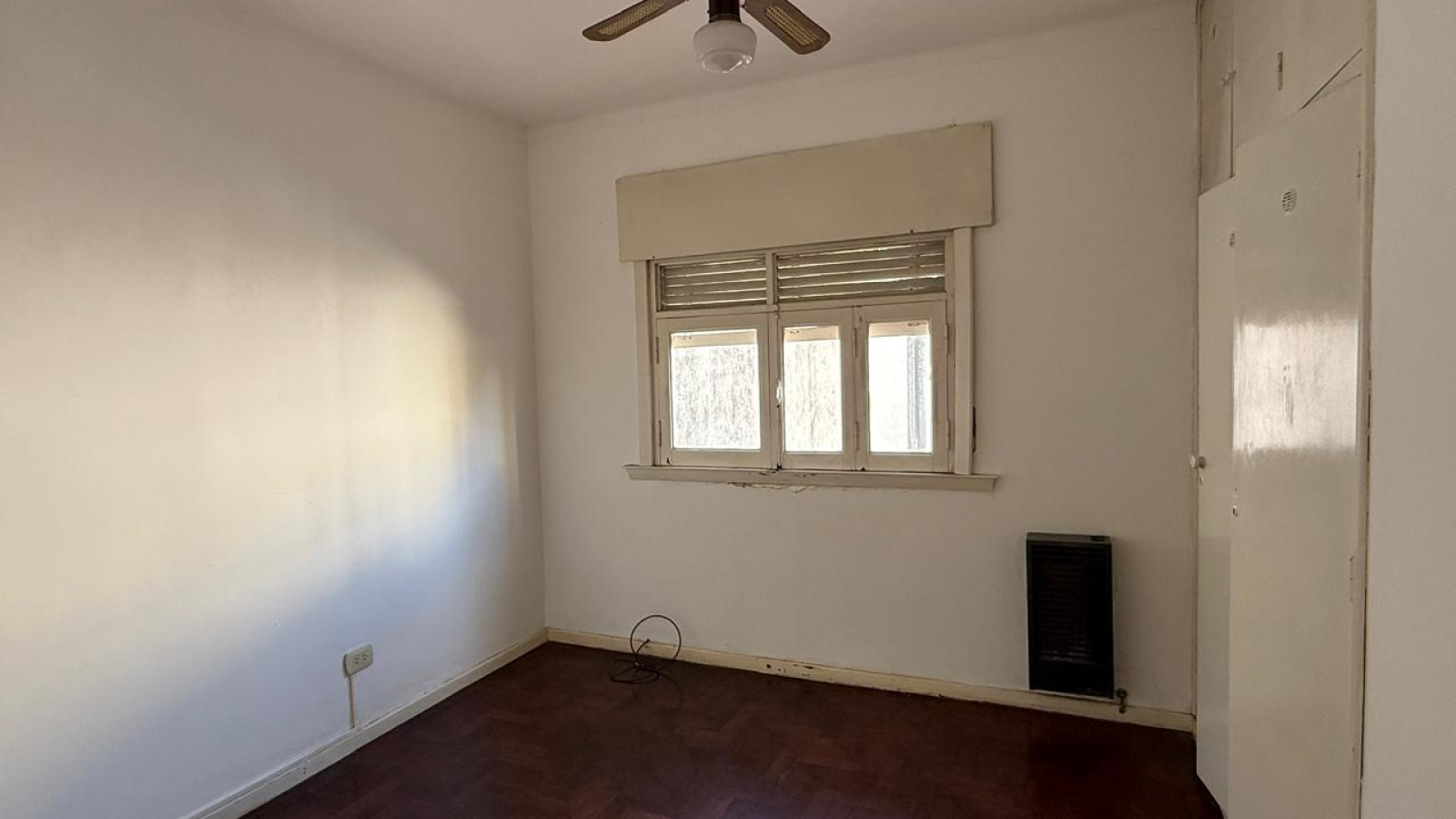 38 Roca, Bahia Blanca, Bahia Blanca, Buenos Aires, 8000, 3 Bedrooms Bedrooms, 4 Rooms Rooms,2 BathroomsBathrooms,Departamento,Venta,Roca,0,2128