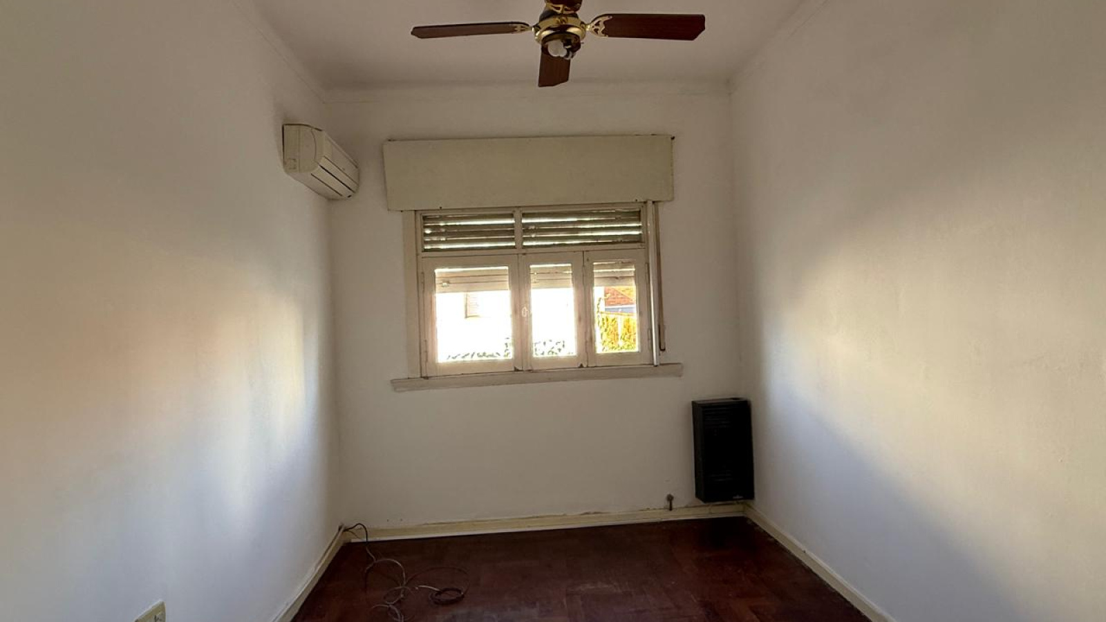 38 Roca, Bahia Blanca, Bahia Blanca, Buenos Aires, 8000, 3 Bedrooms Bedrooms, 4 Rooms Rooms,2 BathroomsBathrooms,Departamento,Venta,Roca,0,2128