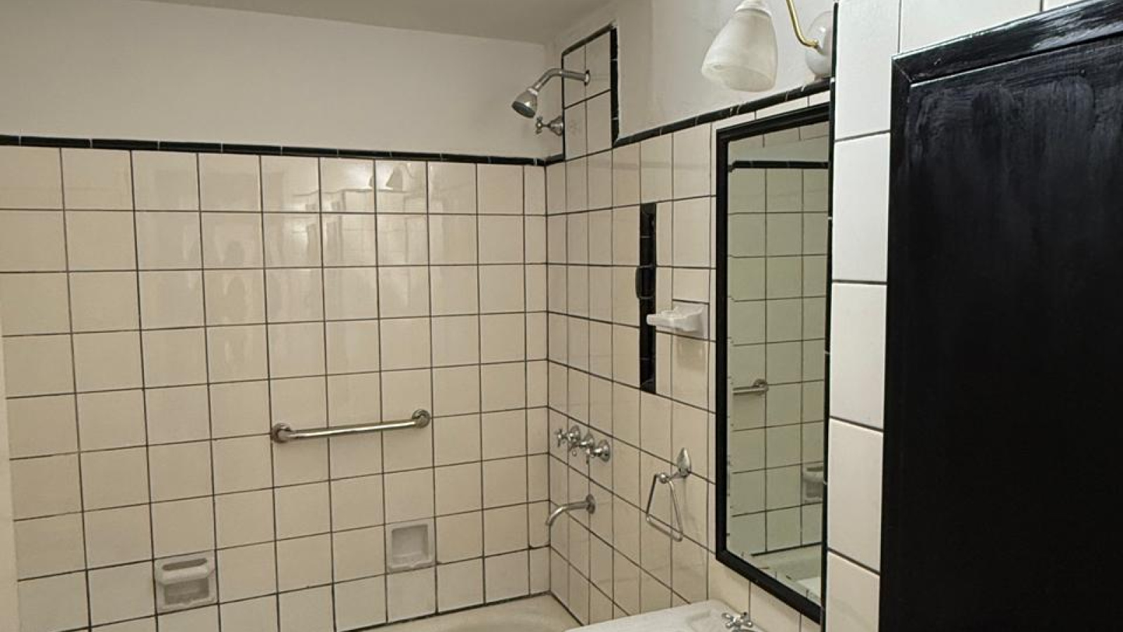 38 Roca, Bahia Blanca, Bahia Blanca, Buenos Aires, 8000, 3 Bedrooms Bedrooms, 4 Rooms Rooms,2 BathroomsBathrooms,Departamento,Venta,Roca,0,2128