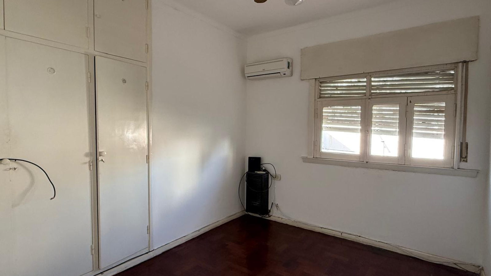 38 Roca, Bahia Blanca, Bahia Blanca, Buenos Aires, 8000, 3 Bedrooms Bedrooms, 4 Rooms Rooms,2 BathroomsBathrooms,Departamento,Venta,Roca,0,2128