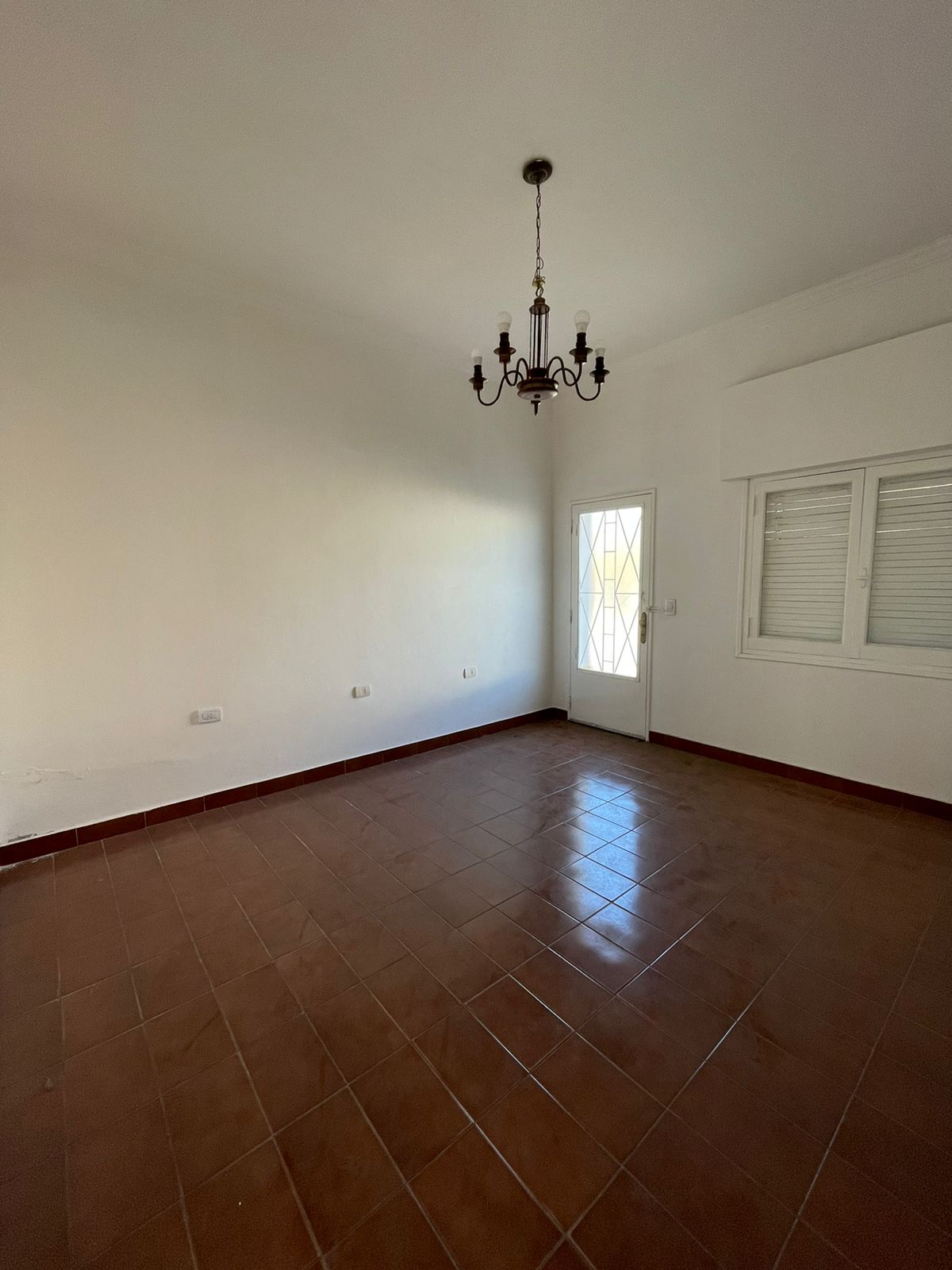 211 Don Bosco, Bahía Blanca, Buenos Aires, 8000, 1 Bedroom Bedrooms, ,1 BathroomBathrooms,Casa,Venta,Don Bosco,1116