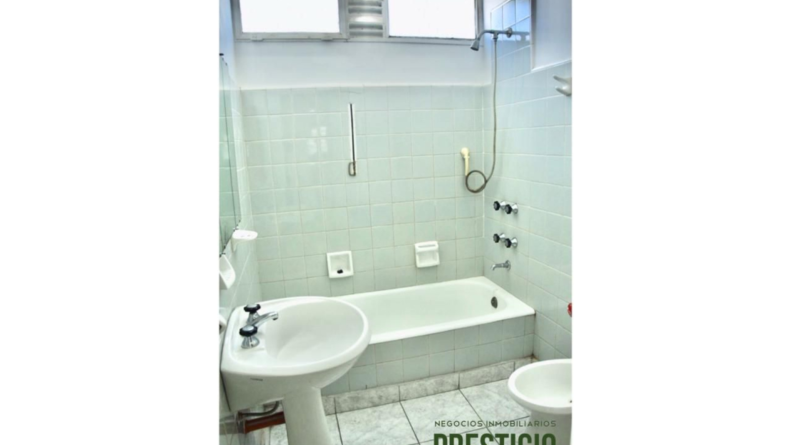 444 Hipolito Yrigoyen, Bahia Blanca, Buenos Aires, 8000, 2 Bedrooms Bedrooms, 3 Rooms Rooms,2 BathroomsBathrooms,Departamento,Alquiler,Hipolito Yrigoyen,7,2298