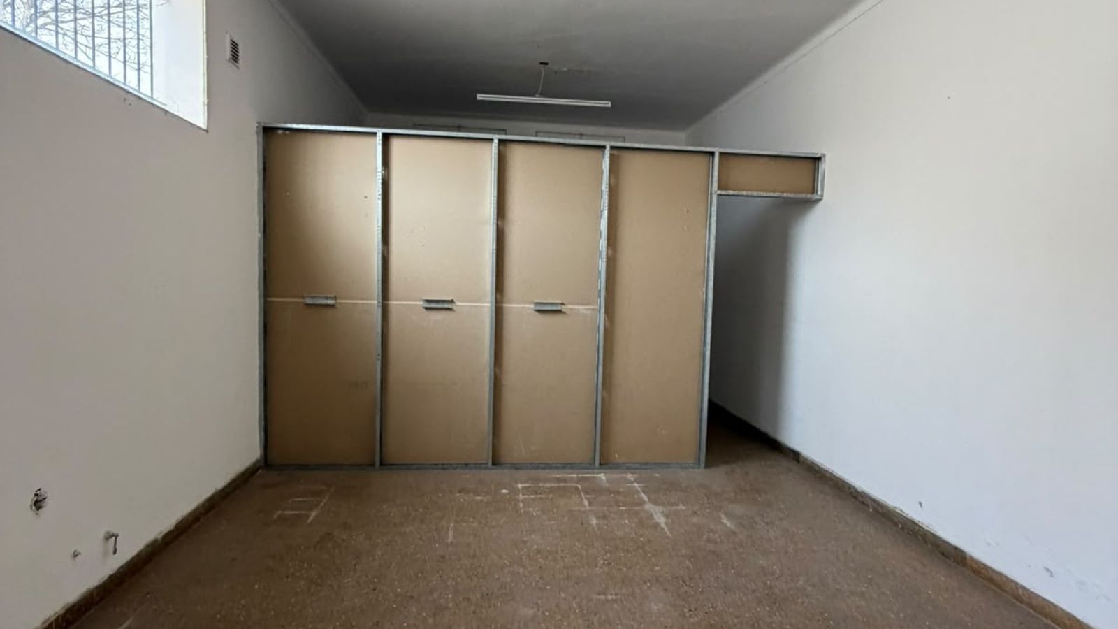 754 Brickman, Bahía Blanca, Buenos Aires, 8000, 0 , 0 ,0,Galpon/Deposito,Venta,Brickman,0,2302