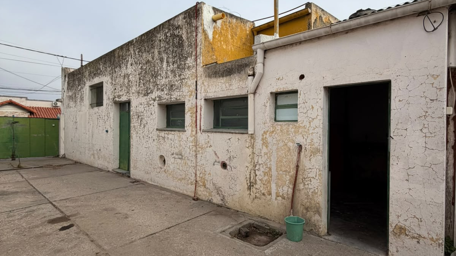 754 Brickman, Bahía Blanca, Buenos Aires, 8000, 0 , 0 ,0,Galpon/Deposito,Venta,Brickman,0,2302