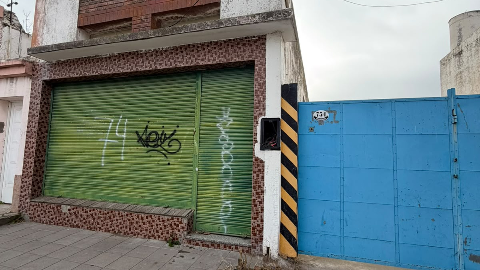 754 Brickman, Bahía Blanca, Buenos Aires, 8000, 0 , 0 ,0,Galpon/Deposito,Venta,Brickman,0,2302