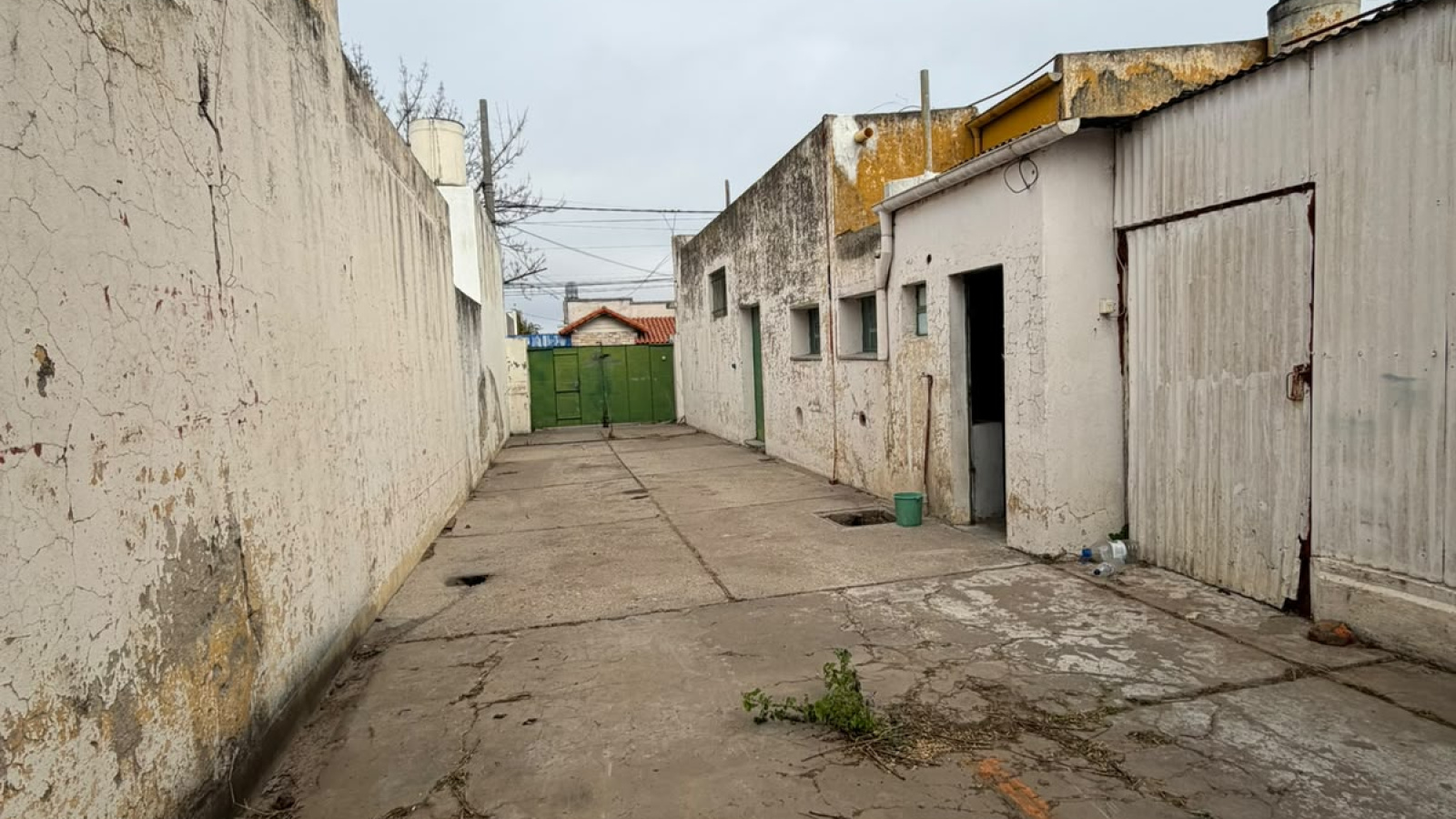 754 Brickman, Bahía Blanca, Buenos Aires, 8000, 0 , 0 ,0,Galpon/Deposito,Venta,Brickman,0,2302